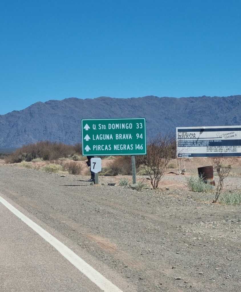 ruta a laguna brava